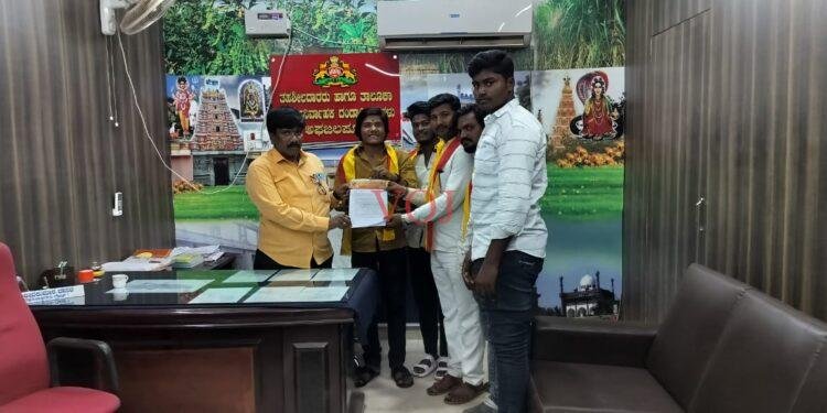 ಕರ್ನಾಟಕ ಜನ ಬೆಂಬಲ ವೇದಿಕೆಯಿಂದ ತಹಸೀಲ್ದಾರರಿಗೆ ಮನವಿ: