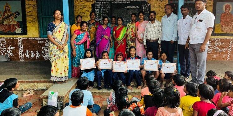 ಪ್ರತಿಭಾ ಕಾರಂಜಿಯಲ್ಲಿ ಹಿರೇಮಸಳಿ ಎಮ್ ಪಿ ಎಸ್ ಶಾಲೆಯ ವಿಧ್ಯಾರ್ಥಿಗಳ ಸಾಧನೆ ಶ್ಲಾಘನೀಯ : ಅಧ್ಯಕ್ಷ ಪೀರಪ್ಪ ಭಾವಿಕಟ್ಟಿ..