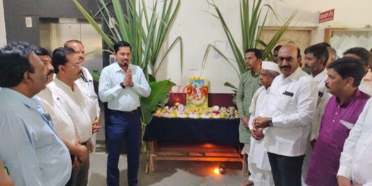 ಕನಕದಾಸರ ಜಯಂತಿ: ಒಳ್ಳೆಯದು, ಕೆಟ್ಟದ್ದು ಗಮನಿಸುತ್ತಾರೆ..! ಅಸಿಸ್ಟೆಂಟ್ ಕಮೀಷನರ್ ಆಬೀದ್ ಗದ್ಯಾಳ..