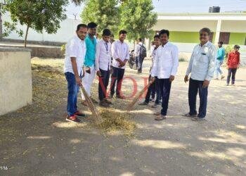 ಹುತಾತ್ಮರ ದಿನ : ಅಂಜಮನ್ ಕಾಲೇಜು ಆವರಣದಲ್ಲಿ ಸ್ವಚ್ಛತಾ ಕಾರ್ಯಕ್ರಮ
