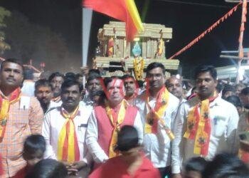 ಆ ಗ್ರಾಮದಲ್ಲಿ ಕನ್ನಡಾಂಭೆ ರಥಯಾತ್ರೆ ಹೇಗೆ ಸಾಗಿತು ಗೊತ್ತಾ..!