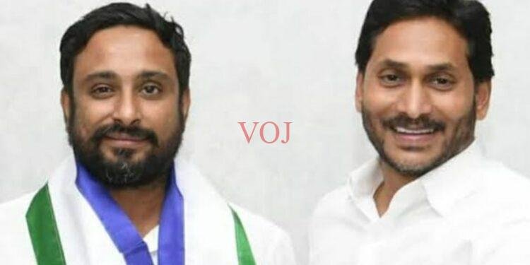 ಒಂದೇ ವಾರದಲ್ಲಿ ವೈ ಎಸ್ ಆರ್ ಪಕ್ಷ ತೊರೆದ ಮಾಜಿ ಕ್ರಿಕೆಟಿಗ.. ಯಾರು ಗೊತ್ತಾ..?