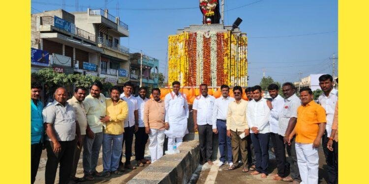 ಉತ್ಸಾಹ, ಶಕ್ತಿ, ದೇಶಪ್ರೇಮವನ್ನು ಜಗತ್ತಿಗೇ ಸಾರಿದ್ದು ಸ್ವಾಮಿ ವಿವೇಕಾನಂದರು: ತಹಶೀಲ್ದಾರ ಬಿ ಎಸ್ ಕಡಕಬಾವಿ