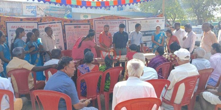 ರಾಮಾಪುರ ಗ್ರಾಮದಲ್ಲಿ ಆರೋಗ್ಯ ತಪಾಸಣಾ ಶಿಬಿರ