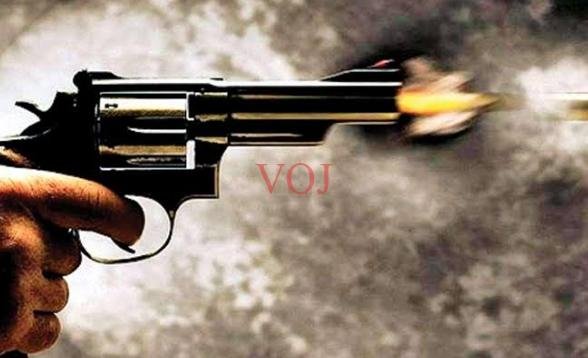 ಧ್ವಜಾರೋಹಣ ವೇಳೆ ವ್ಯಕ್ತಿಯೋರ್ವ ಗಾಳಿಯಲ್ಲಿ ಗುಂಡು..! ಗ್ರಾಪಂ. ಅಧ್ಯಕ್ಷಗೆ ಗಾಯ.! ಎಲ್ಲಿ..?