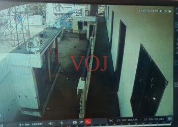 ಕ್ಷುಲ್ಲಕ ಕಾರಣಕ್ಕೆ ಯುವಕನಿಂದ, ಯುವತಿಗೆ ಚಪ್ಪಲಿ ಏಟು..!