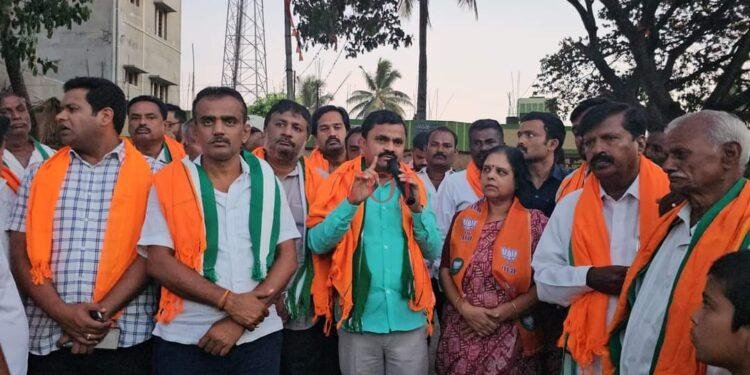 ಹೆಚ್ ಡಿ ಕುಮಾರಸ್ವಾಮಿಯವರ ಪರ ಮಂಡ್ಯದಲ್ಲಿ ಮತಯಾಚನೆ : ಶಿವಕುಮಾರ್ ನಾಟೀಕಾರ