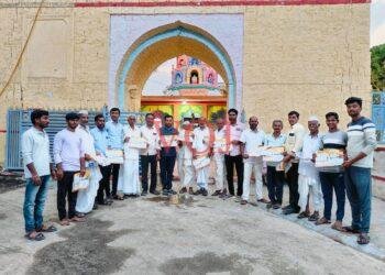 ಶಿರಶ್ಯಾಡ ಗ್ರಾಮದಲ್ಲಿ ರಮೇಶ್ ಜಿಗಜಿಣಿಗಿ ಪರ ಮತಯಾಚನೆ