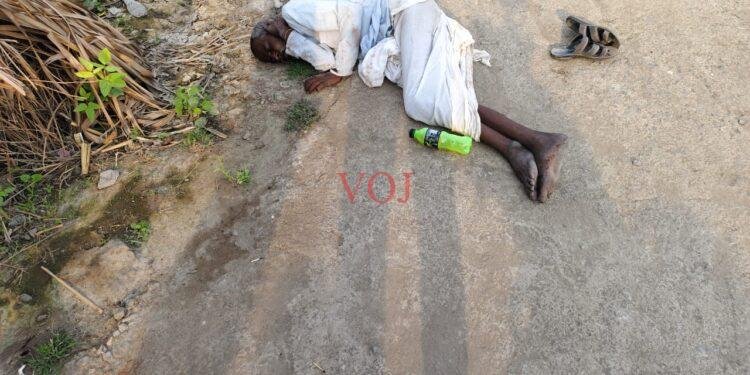 ಪತ್ನಿಯನ್ನು ಕೊಡಲಿಯಿಂದ ಕೊಚ್ಚಿ ಹತ್ಯೆ.! ಮುಂದೆ ಮಾಡಿದ್ದೇನು..?