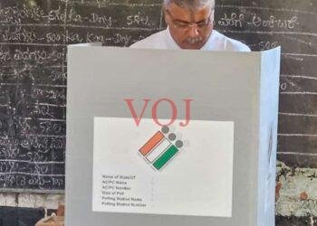 ಸ್ವ ಗ್ರಾಮದಲ್ಲಿ ಮತದಾನ ಮಾಡಿದ ಶಾಸಕ ಪಾಟೀಲ