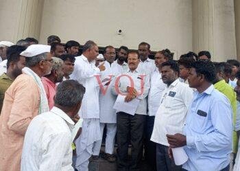 ಹಿರೇಬೇವನೂರ ಸಕ್ಕರೆ ಕಾರ್ಖಾನೆ ವಿರುದ್ಧ ರೈತರ ಪ್ರತಿಭಟನೆ..! 