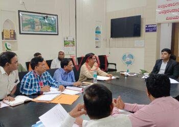 ಖಾಸಗಿ ಆಸ್ಪತ್ರೆಗಳಿಗೆ ಕೆಪಿಎಂಇ ನೋಂದಣಿ ಫಲಕ ಕಡ್ಡಾಯ: ಜಿಲ್ಲಾಧಿಕಾರಿ