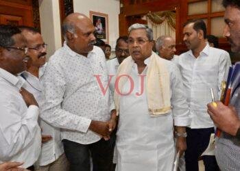 ಸಿಎಂ ಭೇಟಿ ಮಾಡಿದ ಕೆಯುಡಬ್ಲೂೃಜೆ ಪತ್ರಕರ್ತರ ಬೇಡಿಕೆಗಳ ಸಿಎಂಗೆ ಮನವಿ