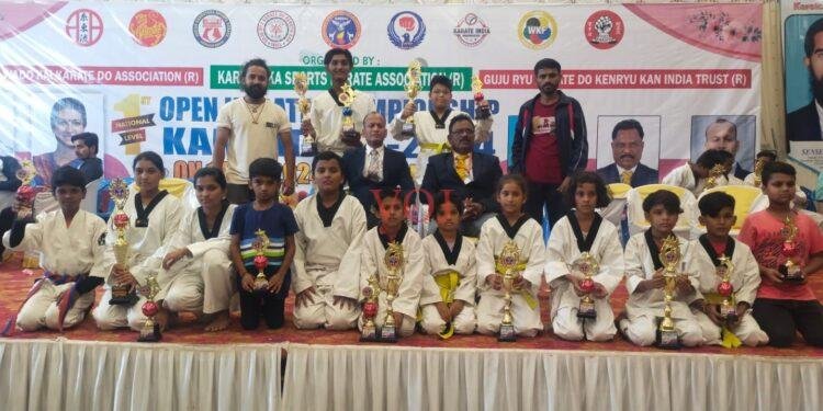 ಮುಕ್ತ ಕರಾಟೆ ರಾಷ್ಟ್ರೀಯ ಚಾಂಪಿಯನಶೀಪ್ ನಲ್ಲಿ ಸಾಧನೆ