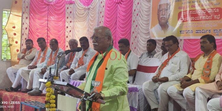 ಕಾಂಗ್ರೆಸ್ ಸರಕಾರ ಪತನ..! ಭವಿಷ್ಯ‌ ನುಡಿದ ಸಂಸದ ರಮೇಶ್