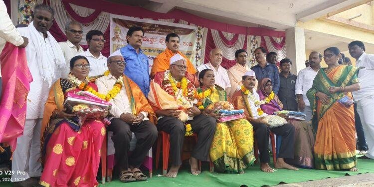 ಶಿಕ್ಷಕರೆ ದೇವರ ಪ್ರತಿರೂಪ..!