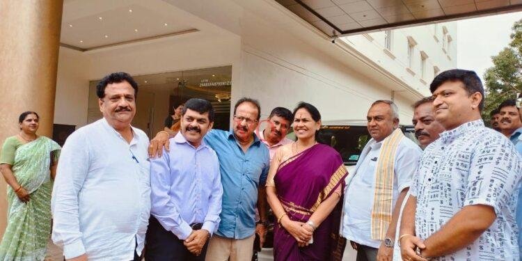 ಕೇಂದ್ರ ಸಚಿವರನ್ನು ಭೇಟಿಮಾಡಿ ಚಾಮರಾಜನಗರ ಲೋಕಸಭಾ ಕ್ಷೇತ್ರದ ಅಭಿವೃದ್ಧಿಗೆ ಒತ್ತು ನೀಡಲು ಡಾ ದತ್ತೇಶ್ ಕುಮಾರ್ ಮನವಿ