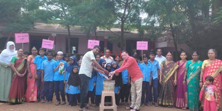 ಸ್ವಚ್ಚತೆ ನಮ್ಮ ಜೀವನದ ಮೊದಲ ಆದ್ಯತೆಯಾಗಲಿ -ಸಂತೋಷ ಬಂಡೆ