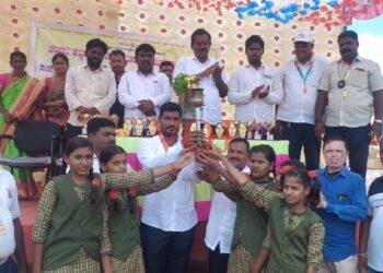 ವ್ಯಕ್ತಿಯ ಮನೋಲ್ಲಾಸಕ್ಕೆ ಕ್ರೀಡೆ ಅತ್ಯಂತ ಸಹಕಾರಿ: ಎಸ್ ಆರ್ ನಡುಗಡ್ಡಿ