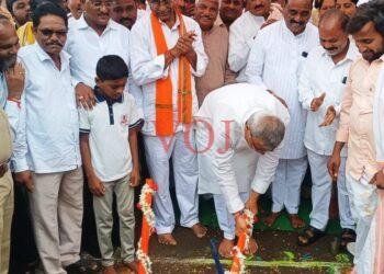 ಇಂಡಿ-ಆಲಮೇಲ ರಸ್ತೆ ಕಾಮಗಾರಿಗೆ ಶಾಸಕ ಪಾಟೀಲರಿಂದ ಭೂಮಿ ಪೂಜೆ