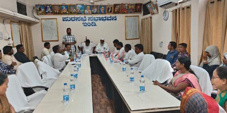 ಇಂಡಿ ಪುರಸಭೆ ಸಾಮಾನ್ಯ ಸಭೆ ಆಶ್ರಯ ಯೋಜನೆಗೆ ಜಮೀನು ಖರಿದಿಸಿ ನಿವೇಶನ್ ಹಂಚಿ