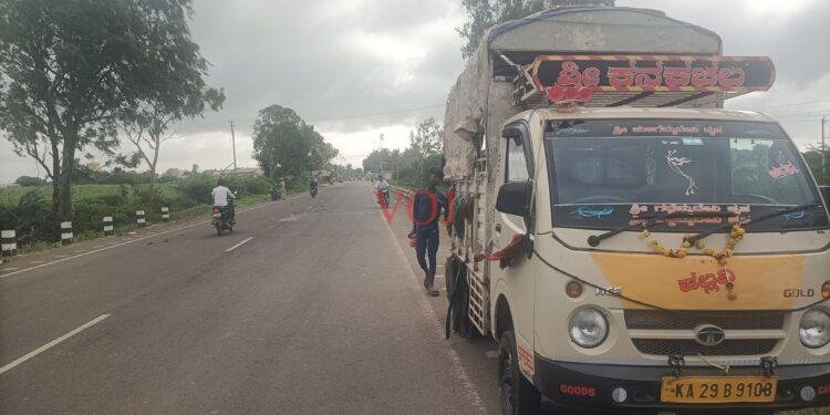 ಜಾತ್ರೆಗೆಂದು ಬಂದವರು ಅಪಘಾತದಲ್ಲಿ, ದುರ್ಮಣ..!