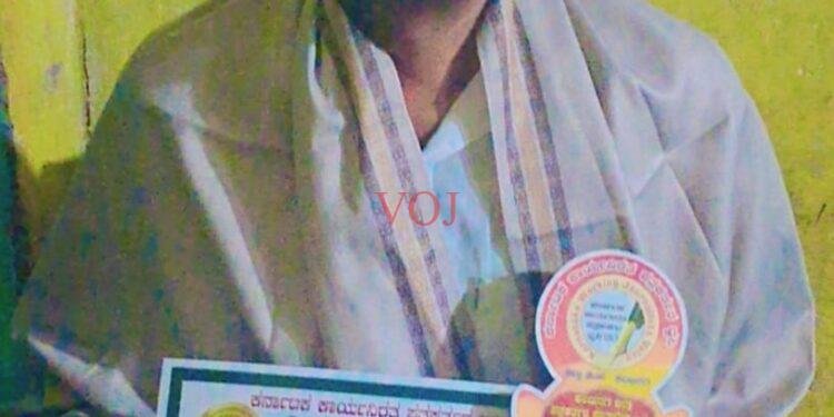 ಪತ್ರಿಕಾ ಸಮ್ಮೇಳನದಲ್ಲಿ ವೈ ಎಮ್ ಪೂಜಾರಗೆ ಸನ್ಮಾನ..!