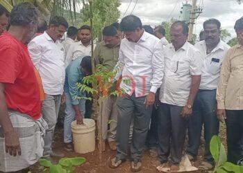 ಸ್ವಾಮಿತ್ವ ಯೋಜನೆಯ ಸವಲತ್ತುಗಳನ್ನು ಪಡೆದುಕೊಳ್ಳಬೇಕು ಶಾಸಕ ಎಂಆರ್ ಮಂಜುನಾಥ್