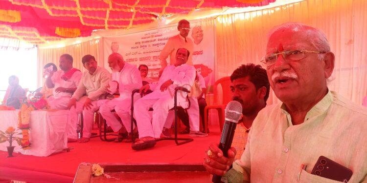 ಗುಂದವಾನ ಗ್ರಾಮದಲ್ಲಿ 2 ಕೋಟಿ ರೂಪಾಯಿ ವೆಚ್ಚದ ಶಾಲಾ ಕಟ್ಟಡ ಉದ್ಘಾಟಿಸಿ..! ಕಾಂಗ್ರೆಸ್ ವಿರುದ್ಧ ಸಂಸದ ರಮೇಶ್ ಮಾತಾಡಿದ್ದು..?