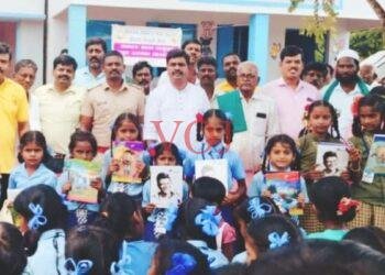 ಸರ್ಕಾರಿ ಶಾಲಾ ಮಕ್ಕಳಿಗೆ ಉಚಿತ ನೋಟ್ ಪುಸ್ತಕ ನೀಡುತ್ತಿರುವುದು ಶ್ಲಾಘನೀಯ