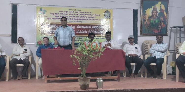 ಸಂತಸದ ಕಲಿಕೆಗೆ ಪ್ರಾಧಾನ್ಯತೆ ನೀಡಿ-ಎ ಆರ್ ಮುಜಾವರ