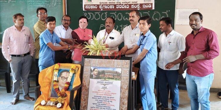 ಪ್ರಜಾಪ್ರಭುತ್ವದ ಯಶಸ್ಸು ನಮ್ಮೆಲ್ಲರ ಜವಾಬ್ದಾರಿ- ಸಂತೋಷ ಬಂಡೆ