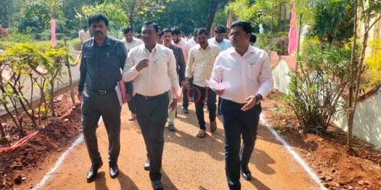 ಮೆಗಾ ಮಾರುಕಟ್ಟೆ ಕಾಮಗಾರಿ ಆರಂಭಿಸಲು ಜಿಲ್ಲಾಧಿಕಾರಿ ಟಿ.ಭೂಬಾಲನ್ ಸೂಚನೆ