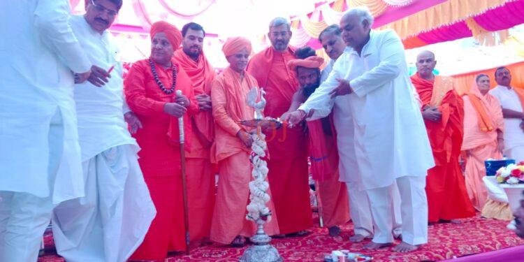 ಬಡವರ ದಿನ ದಲಿತರ ದುರ್ಭಲರಿಗೆ ಸಹಾಯ ಮಾಡಿ..!