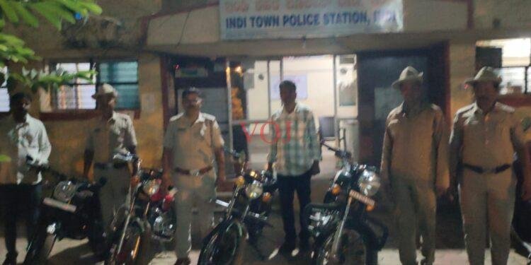 ಇಂಡಿಯಲ್ಲಿ ಪೋಲಿಸ್ ಕಾರ್ಯಾಚರಣೆ ಏನು ಗೊತ್ತಾ..?ಸಂಚಾರಿ ನಿಯಮಗಳನ್ನು ಪಾಲಿಸುವಂತೆ ಖಡಕ್ ವಾರ್ನಿಂಗ್ :ಪಿಐ ಜಿರಗಾಳ