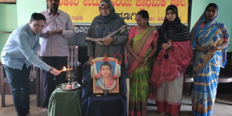 ಆಧುನಿಕ ಶಿಕ್ಷಣದ ಜನನಿ ಸಾವಿತ್ರಿಬಾಯಿ ಫುಲೆ-ಸಂತೋಷ ಬಂಡೆ