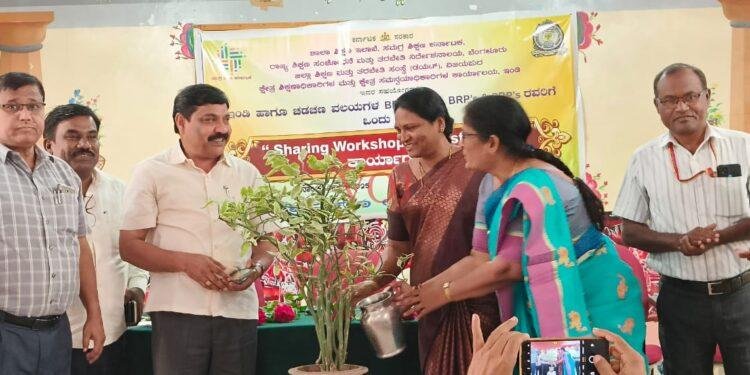 ಗುಣಮಟ್ಟದ ಶಿಕ್ಷಣಕ್ಕೆ ಹೆಚ್ಚು ಒತ್ತು ನೀಡಿ-ಉಮಾದೇವಿ ಸೊನ್ನದ