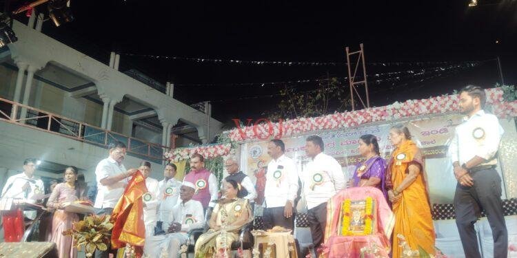 ಮಹಾನ್ ವ್ಯಕ್ತಿಗಳ ಆದರ್ಶ ಅನುಸರಿಸಿ -ಶಾಸಕ ಕಟಕದೊಂಡ