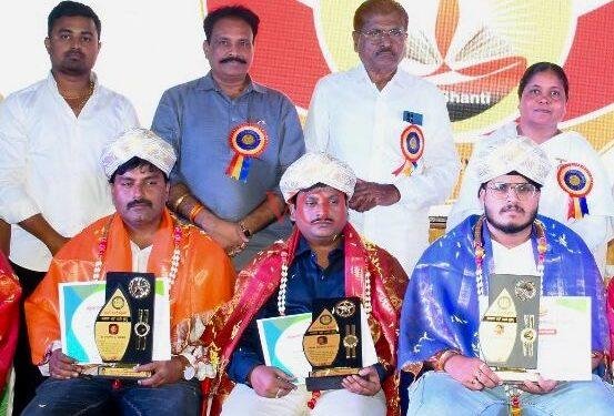 ನಟ ವಿಶ್ವಪ್ರಕಾಶ ಮಲಗೊಂಡಗೆ “ಅಚಿವರ್ ಆಫ್ ಸಿಂದಗಿ” ಪ್ರಶಸ್ತಿ