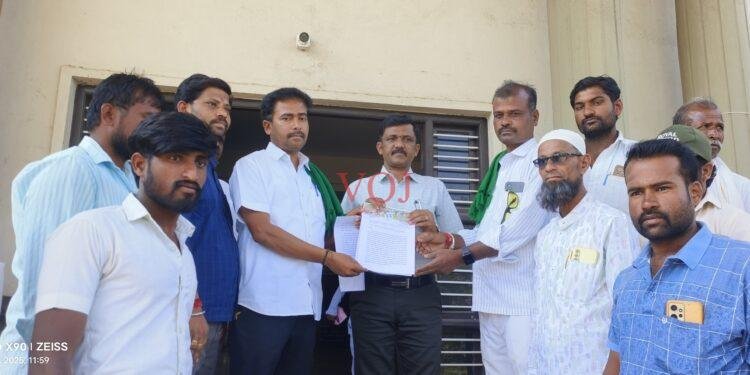 ಸರಕಾರಿ ನೌಕರರು ಪದೇ-ಪದೇ ಪ್ರತಿಭಟನೆ..! ಇದಕ್ಕೆ ಯಾರು ಹೊಣೆ : ಜಿಲ್ಲಾಧ್ಯಕ್ಷ ಎಸ್.ಬಿ. ಕೆಂಬೋಗಿ