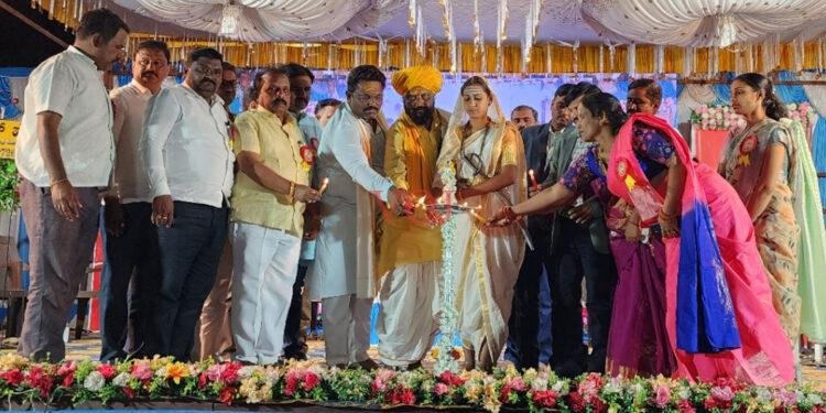 9 ಸ್ಟಾಲ್‌ಗಳಲ್ಲಿ 700ಕ್ಕೂ ಹೆಚ್ಚು ಮಾದರಿ ಪ್ರದರ್ಶನ: ಅಭ್ಯುದಯ ಶಾಲೆಯಲ್ಲಿ ಕಲೋತ್ಸವಕ್ಕೆ ಜನಸಾಗರ