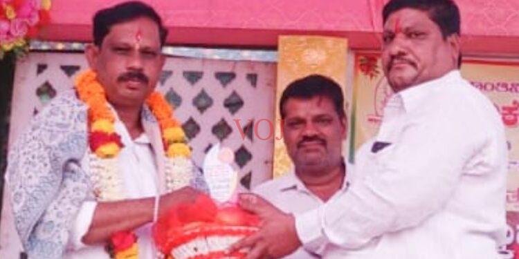 ಆಸಕ್ತಿಯಿಂದ ಸಾಧಕನಾಗಲು ಸಾಧ್ಯ.! ಸಾಹಿತಿ ಶಿಕ್ಷಕ ಕೋರಿ