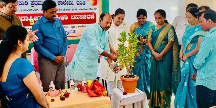 ಮಹಿಳೆಯರಿಗೆ ಕಾನೂನಿನ ಅರಿವು ಗೂತ್ತಿರಬೇಕು : ಮೇಡೆಗಾರ