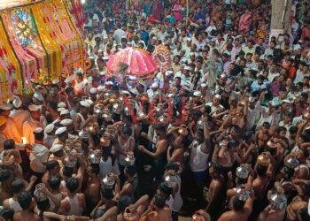 ಅಬ್ಬಬ್ಬಾ..! ಪ್ರಸಿದ್ಧ ಸಾಲೋಟಗಿಯ ನೀರಾಟ..ಹೇಗೆ ಗೊತ್ತಾ..?