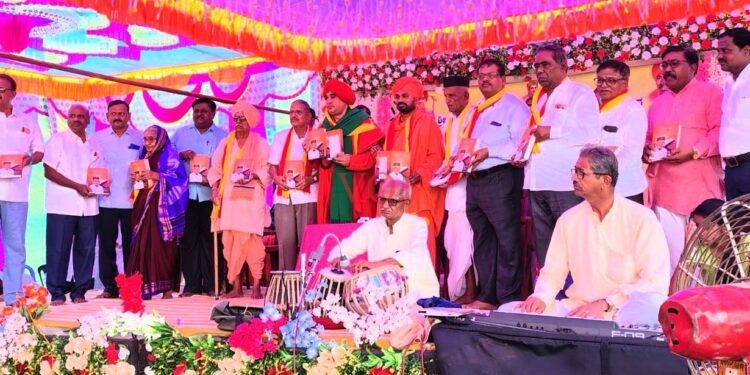 ನಾವಾಡುವ ಪ್ರತಿಯೊಂದು ಶಬ್ದದಲ್ಲೂ ಬೆಳಕಿದೆ ಅನ್ನೋದನ್ನು ನಾವೆಲ್ಲ ತಿಳಿದುಕೊಳ್ಳಬೇಕು.