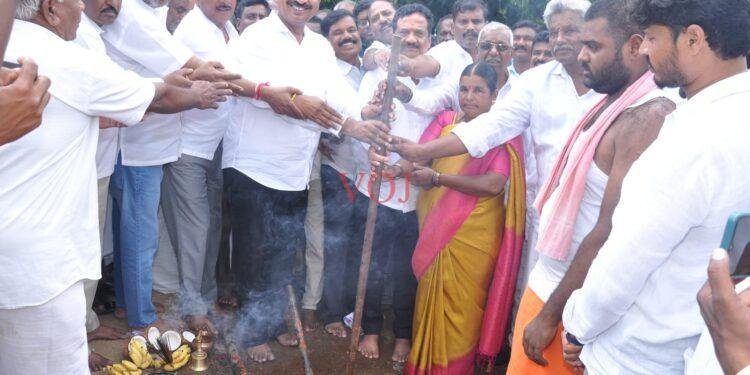 ವಿವಿಧ ಗ್ರಾಮಗಳಿಗೆ ರಸ್ತೆ ಅಭಿವೃದ್ಧಿ ಕಾಮಗಾರಿ ಭೂಮಿ ಪೂಜೆ : ಶಾಸಕ ಎಂ.ಆರ್ ಮಂಜುನಾಥ್