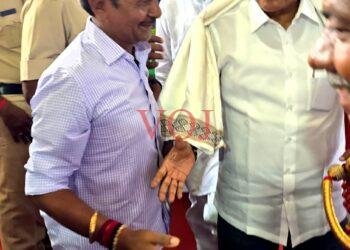 ಮುದ್ದೇಬಿಹಾಳ|ರೈಲ್ವೆ ಸಚಿವ ವಿ ಸೋಮಣ್ಣವರಿಗೆ ಗೌರವ ಸನ್ಮಾನ