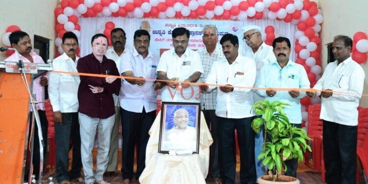 ಬದುಕಲು ಕಲಿಸುವದೇ ವಿದ್ಯಾರ್ಥಿ ಜೀವನ-ಸಂಗಮೇಶ ಬಬಲೇಶ್ವರ