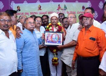 ವಿಜಯಪುರ ಜಿಲ್ಲೆಯ ಹರಳಯ್ಯ ಸಮಾಜದ ಜಿಲ್ಲಾಧ್ಯಕ್ಷರಾಗಿ ಶ್ರೀನಿವಾಸ ಶಾಹಪುರ ಆಯ್ಕೆ