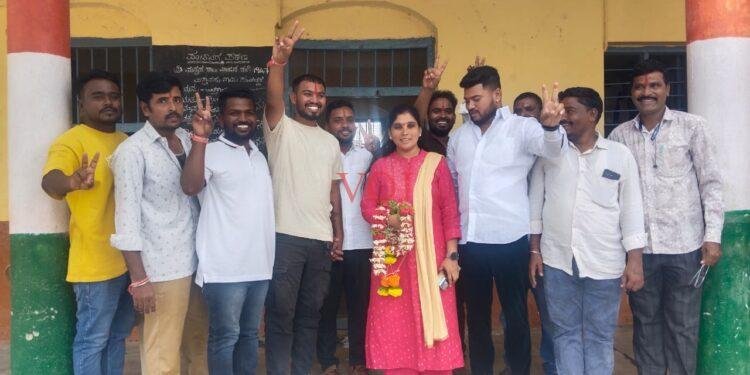 ಇಂಡಿ | ಎಸ್.ಡಿ.ಎಮ್.ಸಿ ಅಧ್ಯಕ್ಷೆಯಾಗಿ ಚೈತನ್ಯ ರೇವರಕರ ಆಯ್ಕೆ